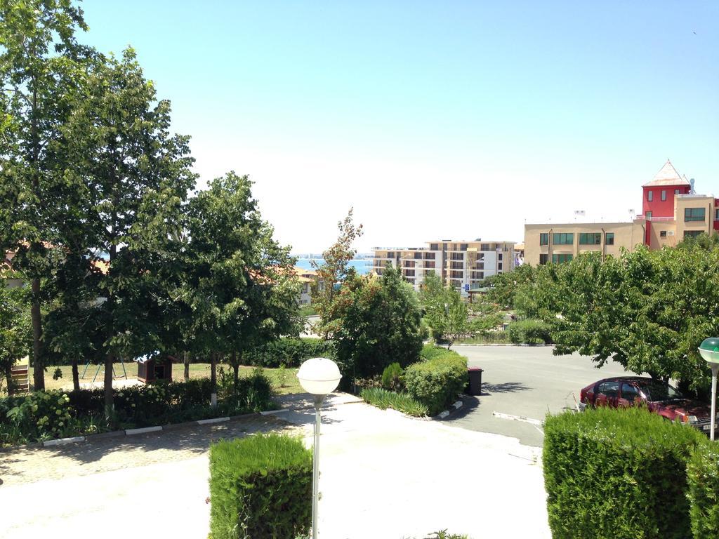 Yanis Guest House Sveti Vlas Exterior foto