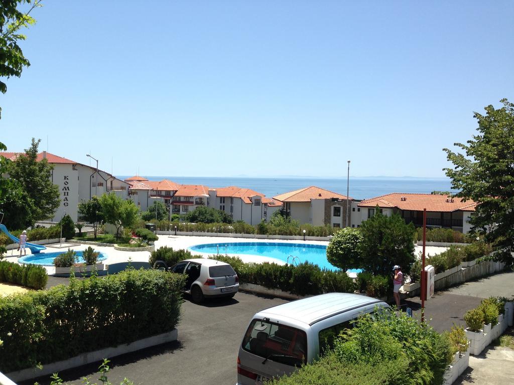 Yanis Guest House Sveti Vlas Exterior foto